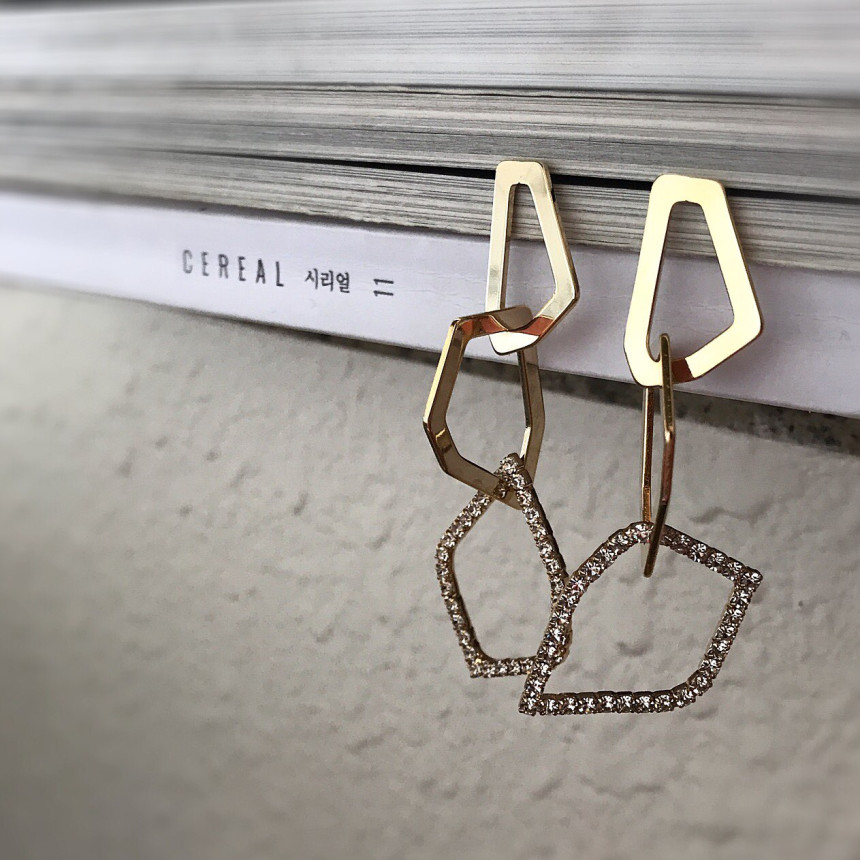 <b><p>Chen Multiple Cubic chain Drop Earrgs</p></b><b><p>チェン 多数 キュービック ーン ドロップイヤリング</p></b><br /><br /><p align='center'>