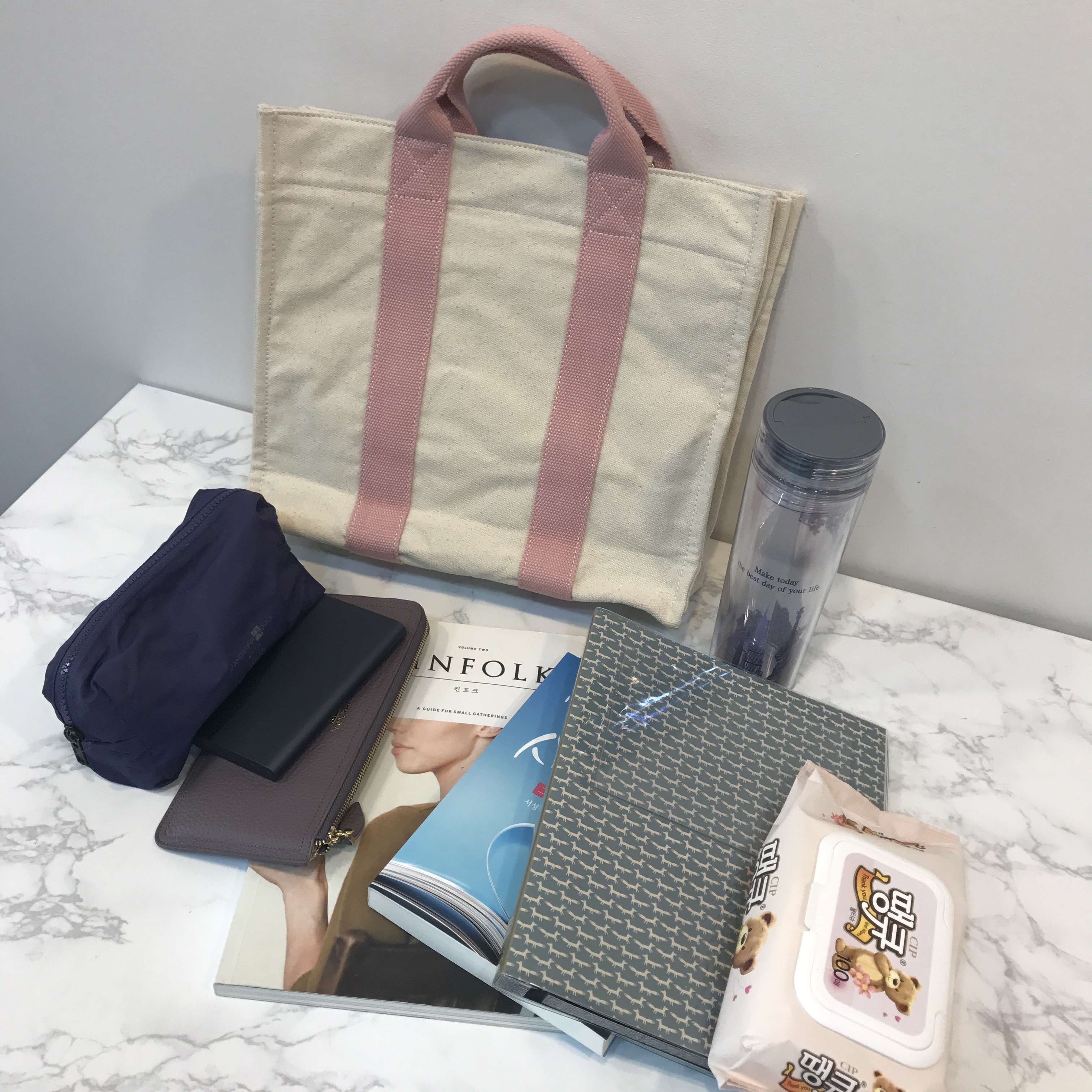 <b><p>Colors nvee Shoulder Bag 4c Charming Style</p></b><b><p>配色コンバースショルダーバッグ4color魅力があるスタイルデイリールックアイテムコーディネートしや</p></b><br /><br /><p align='center'>