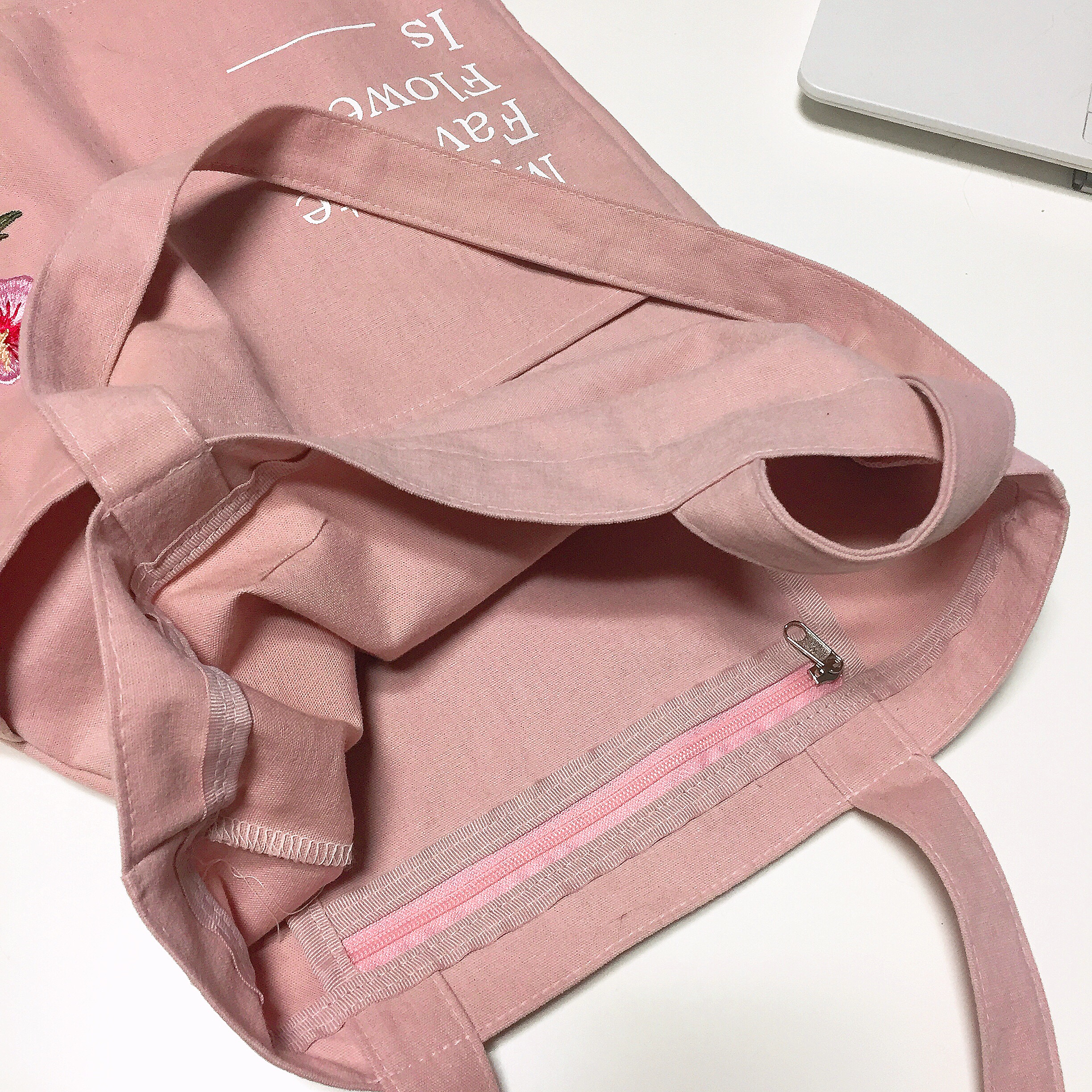 <b><p>Mugunghwa Eco Bag Women's Cody Cake Look</p></b><b><p>ムクゲエコバック女性コーディネートカジュアルルック女子大生ルック入学式10代小ファクヘン女性今日のフ</p></b><br /><br /><p align='center'>