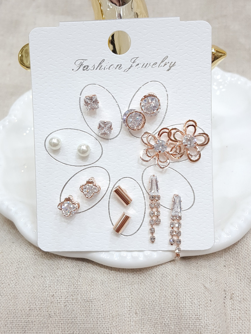 <b><p>flower Jalan cubic 14 piece set earrings</p></b><b><p>フラワー ジュルランキュービック 14ピースセットピアス 三ジェルイェエリー ディテールがきれい</p></b><br /><br /><p align='center'>