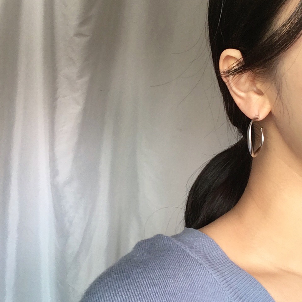 <b><p>Mourning Same day shipp wave Matte earrs</p></b><b><p>無排 即日発送 ウェーブ 艶消し リングピアス 2 色 ボールド ヴィンテージ ガフレンドの贈り物</p></b><br /><br /><p align='center'>