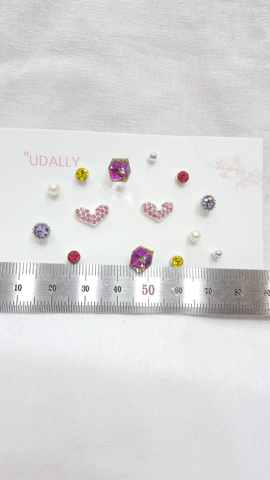 <b><p>Look at the flowers. crystal 12 piece set</p></b><b><p>花吹雪 クリスタル 12ピースセット プチなデザイン ユニーク 洗練されたギフト</p></b><br /><br /><p align='center'>