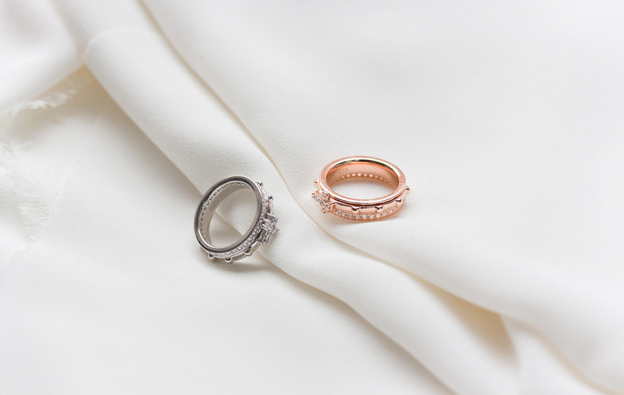 <b><p>rotation Cubic The Css Rosary ring silver925</p></b><b><p>回転 キュービック クロス はロザリオリング シルバー925 3色 カトリ カップル</p></b><br /><br /><p align='center'>