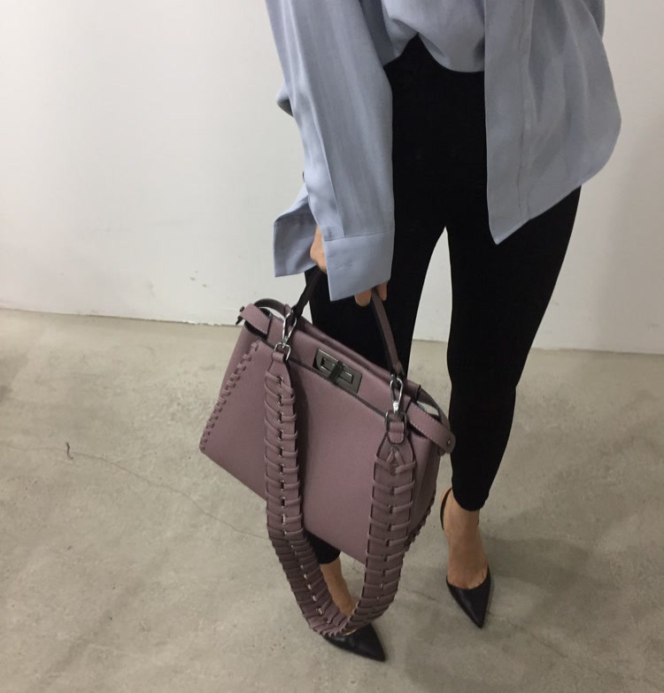 <b><p>Jay tie strap shoulder bag 5color</p></b><b><p>ジェイ結び紐ショルダーバッグ5color</p></b><br /><br /><p align='center'>