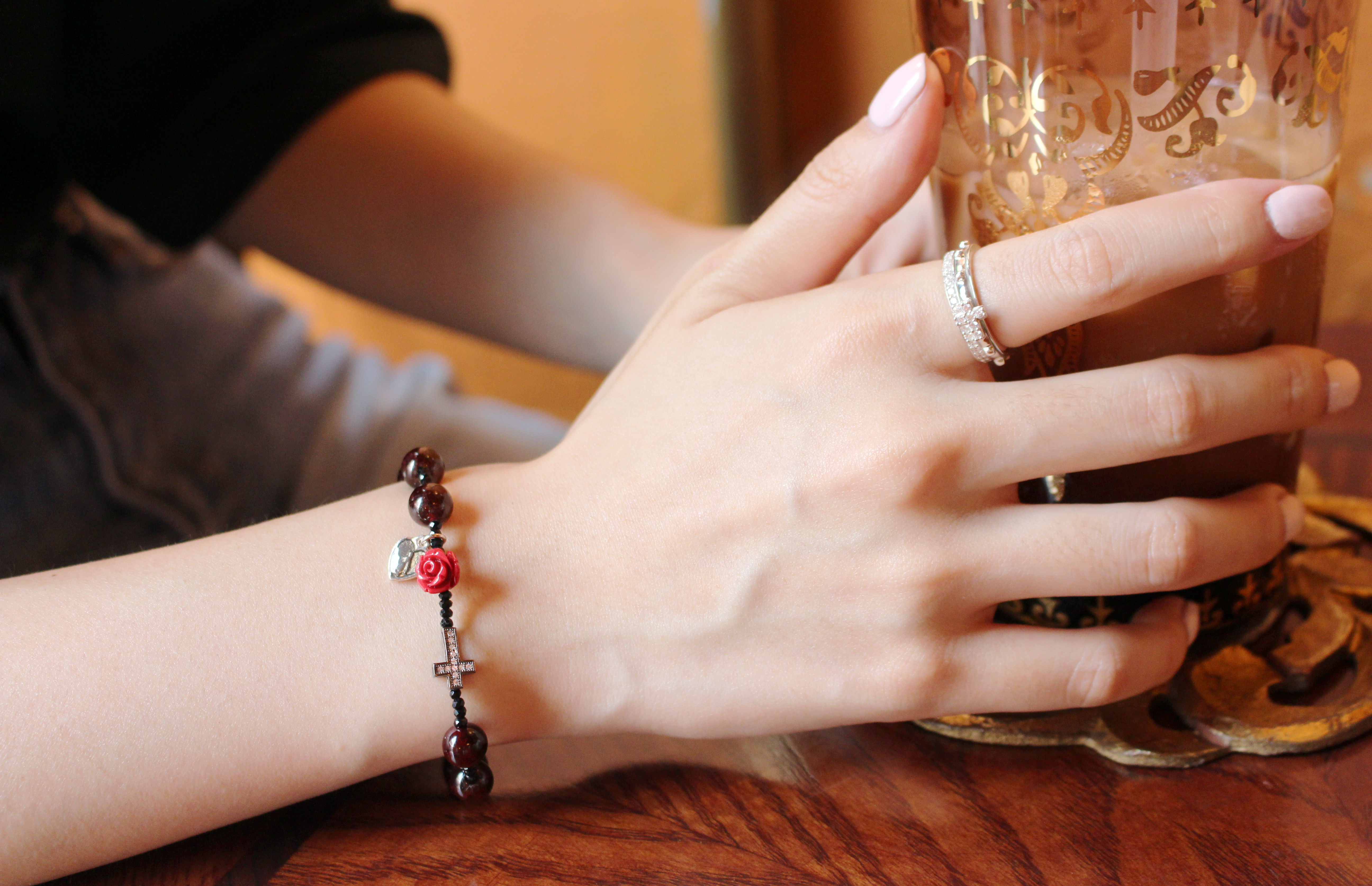 <b><p>rotation Cubic The Css Rosary ring silver925</p></b><b><p>回転 キュービック クロス はロザリオリング シルバー925 3色 カトリ カップル</p></b><br /><br /><p align='center'>