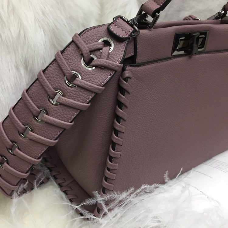 <b><p>Jay tie strap shoulder bag 5color</p></b><b><p>ジェイ結び紐ショルダーバッグ5color</p></b><br /><br /><p align='center'>