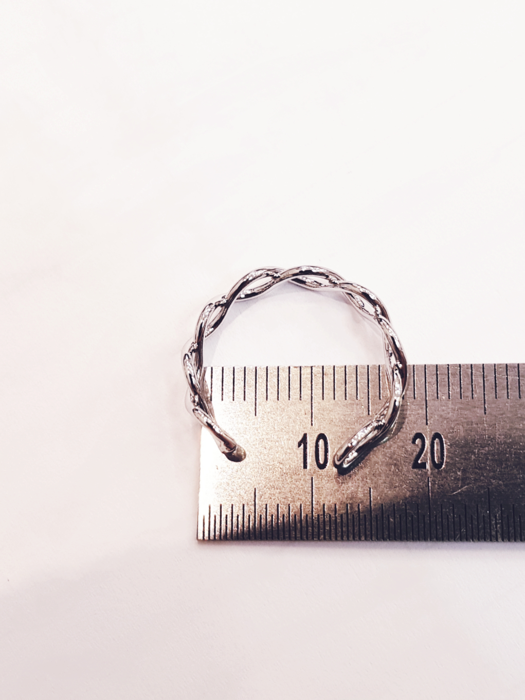 <b><p>Pearl layered ring set 3col tit Design dazzl</p></b><b><p>パールレイヤードリングセット 3col プチなデザイン まぶしい ポトサイクル良い</p></b><br /><br /><p align='center'>