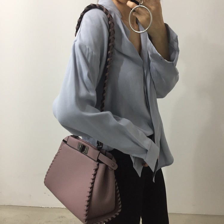 <b><p>Jay tie strap shoulder bag 5color</p></b><b><p>ジェイ結び紐ショルダーバッグ5color</p></b><br /><br /><p align='center'>