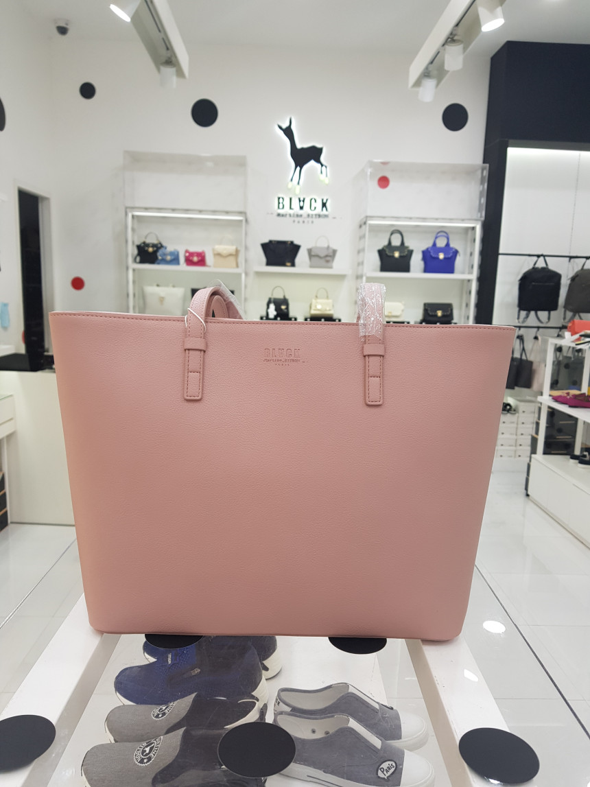 <b><p>Black martin spikes shopperb gaxx101</p></b><b><p>ブラックマーティンシトボンショーポベクgaxx101</p></b><br /><br /><p align='center'>