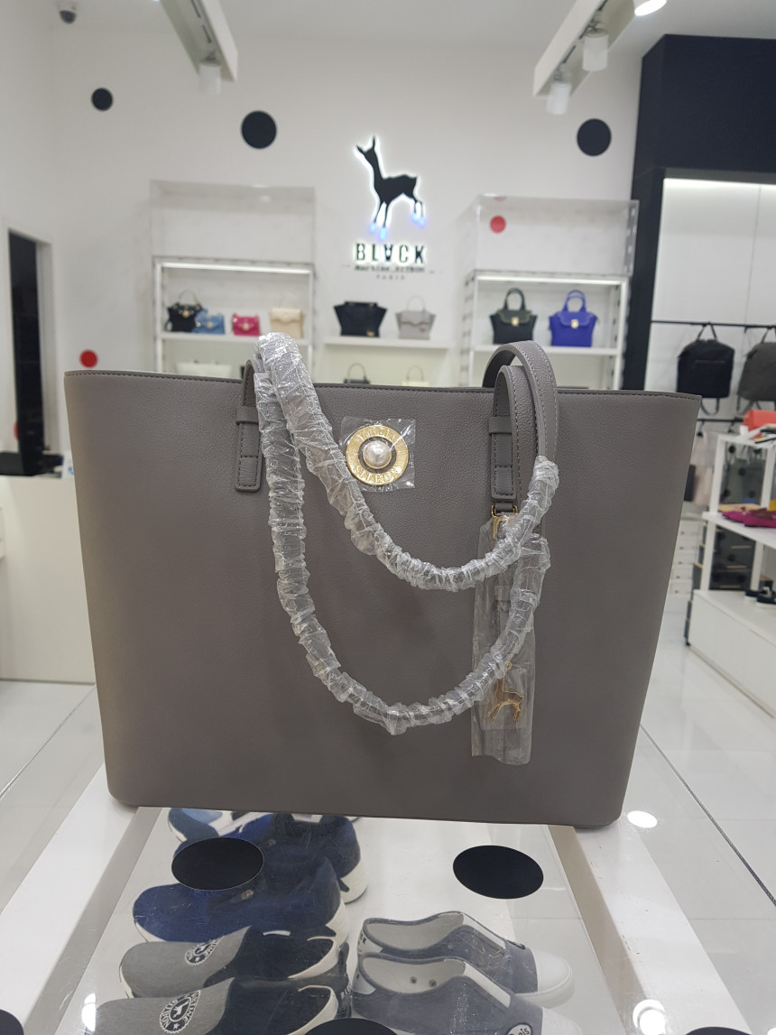 <b><p>Black martin spikes shopperb gaxx101</p></b><b><p>ブラックマーティンシトボンショーポベクgaxx101</p></b><br /><br /><p align='center'>