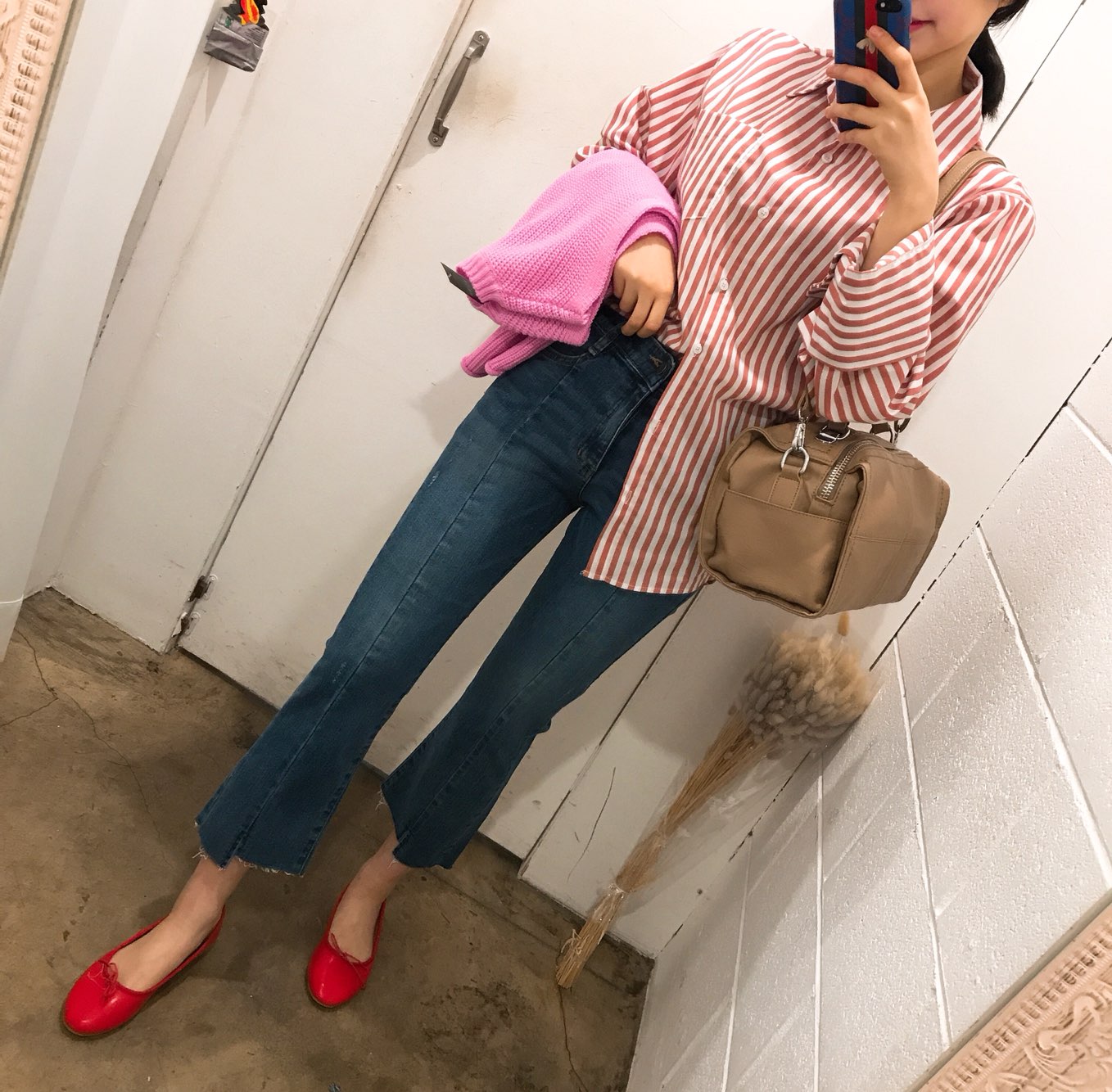 <b><p>Daily back 2color Modern chic Charming style</p></b><b><p>デイリーバック2colorモダンシックな魅力のあるスタイルの女性のコーディネートカジュアルビッグバッ</p></b><br /><br /><p align='center'>