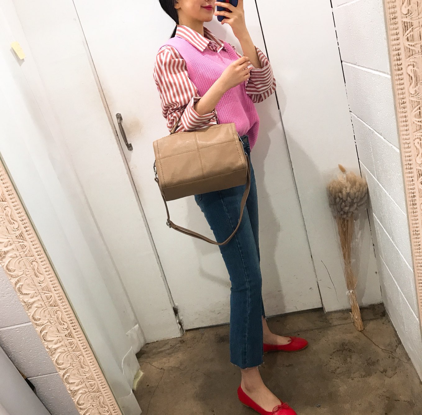 <b><p>Daily back 2color Modern chic Charming style</p></b><b><p>デイリーバック2colorモダンシックな魅力のあるスタイルの女性のコーディネートカジュアルビッグバッ</p></b><br /><br /><p align='center'>