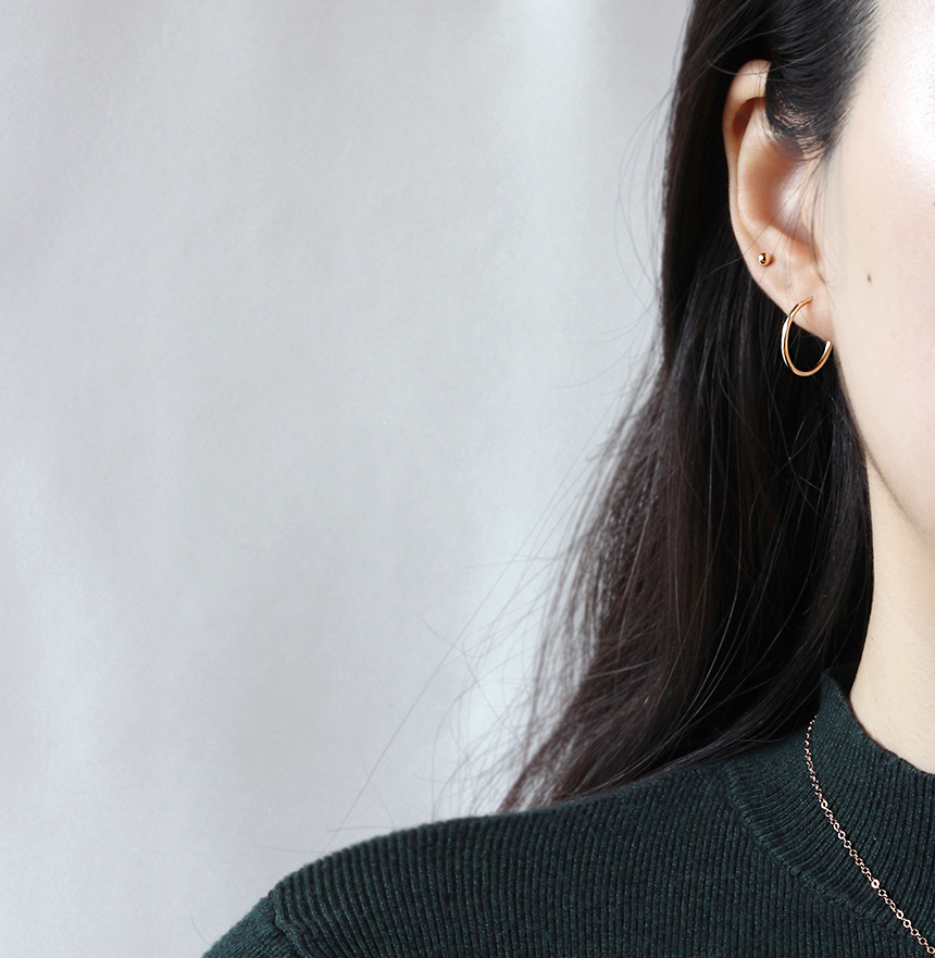 <b><p>14k thin gold earrg Twenties wom Mi Small</p></b><b><p>14k 薄い ゴールド イヤリング 20代の女性 ミニ 小さな 四季 シンプルな</p></b><br /><br /><p align='center'>