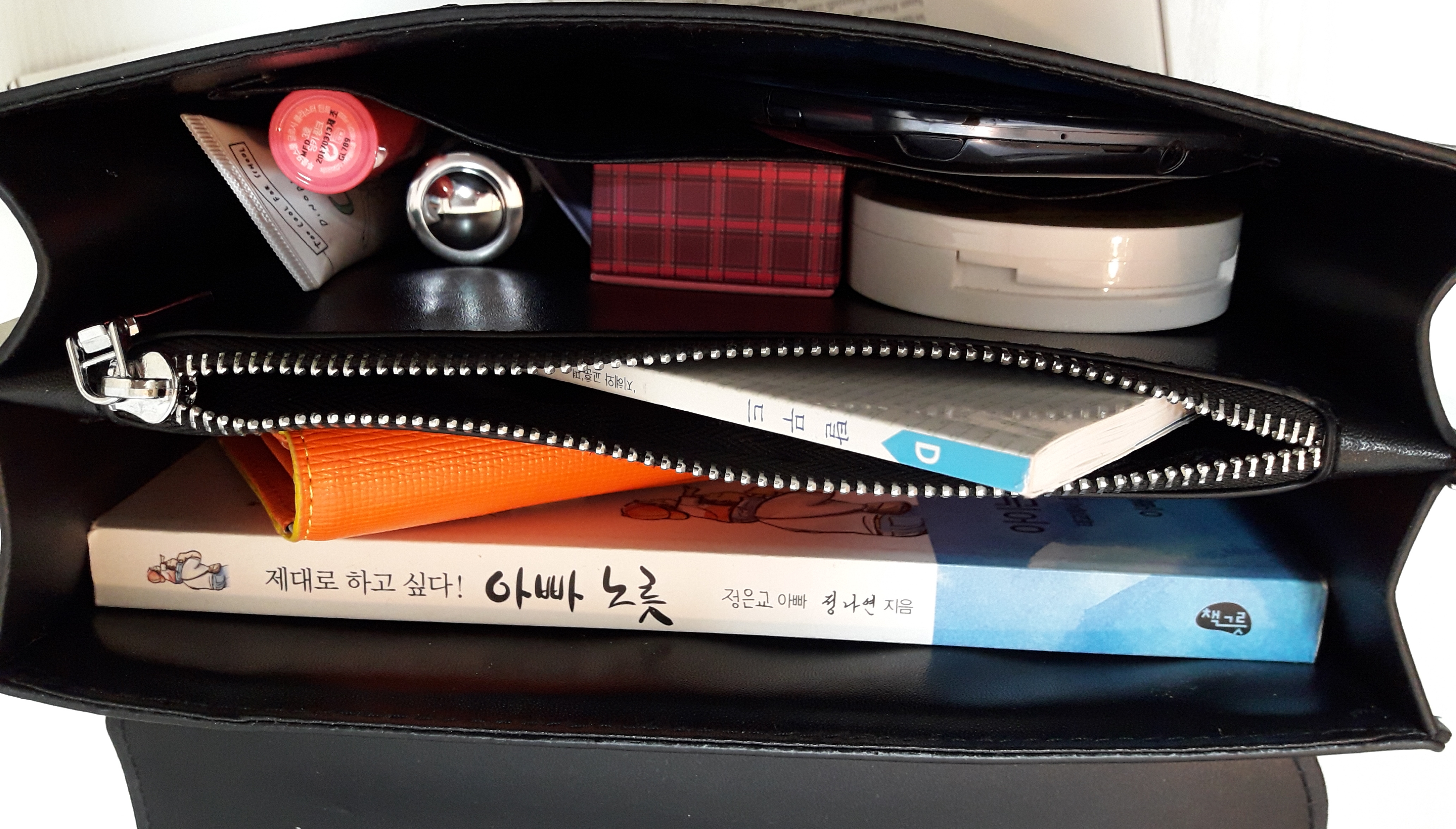 <b><p>Formal Square Daily Shoulder Bag Stylish</p></b><b><p>フォーマルスクエアデイリーショルダーバッグ洗練されたバケットバックスーツデートルック結婚式スター市し</p></b><br /><br /><p align='center'>