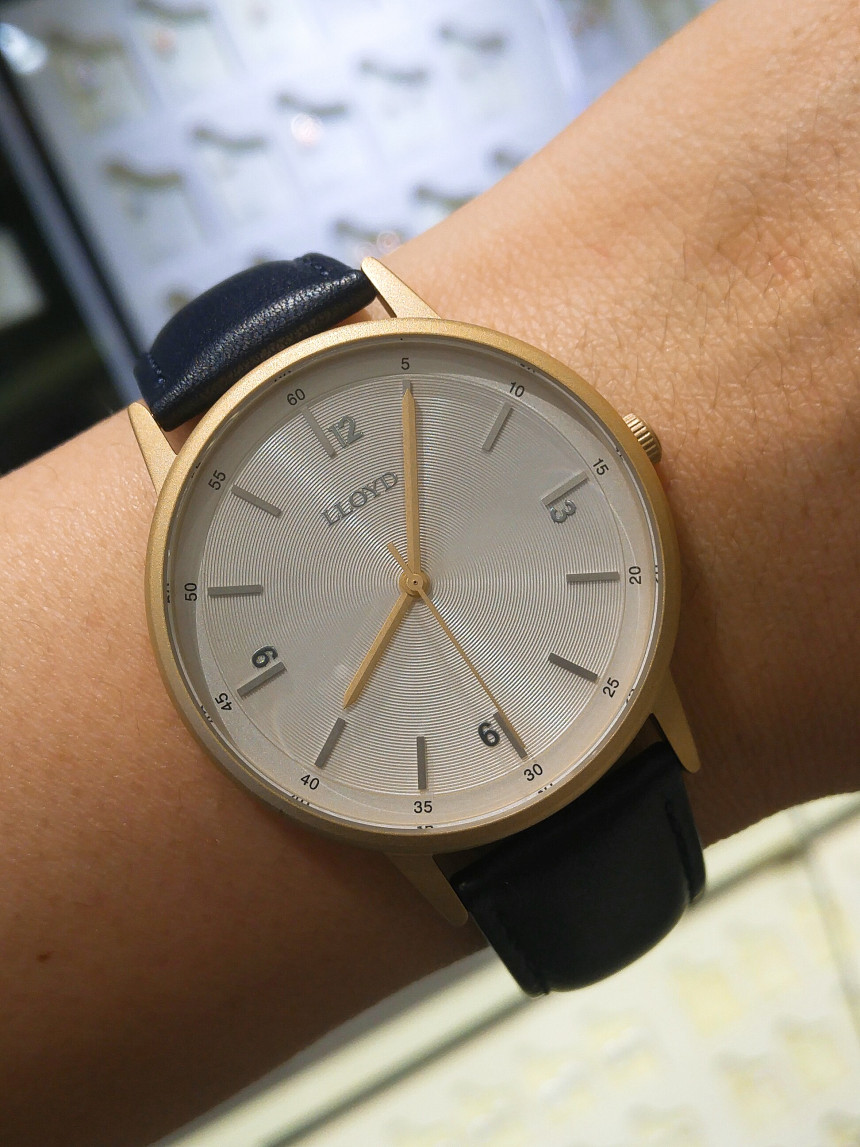 <b><p>Lloyd basic Matte blue leher coup cck LL2G17570IGL</p></b><b><p>ロイド ベーシック 艶消し ブルー レザー カップル 時計 LL2G17570IGL</p></b><br /><br /><p align='center'>