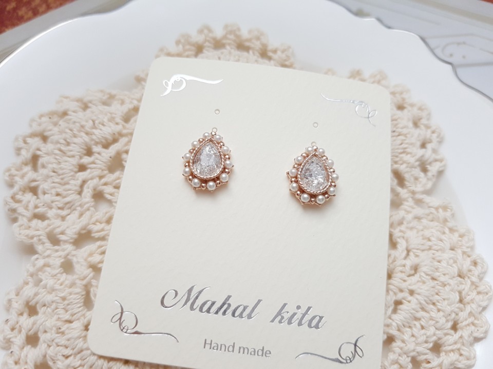 <b><p>Mourning Special Offers Simple lv Gift earr</p></b><b><p>無排 特価 シンプルな ウンチム ギフト イヤリング 9種 スワロフスキー 真珠</p></b><br /><br /><p align='center'>