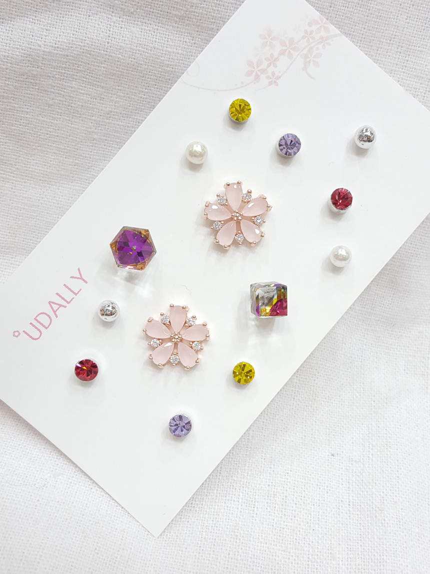 <b><p>Look at the flowers. crystal 12 piece set</p></b><b><p>花吹雪 クリスタル 12ピースセット プチなデザイン ユニーク 洗練されたギフト</p></b><br /><br /><p align='center'>