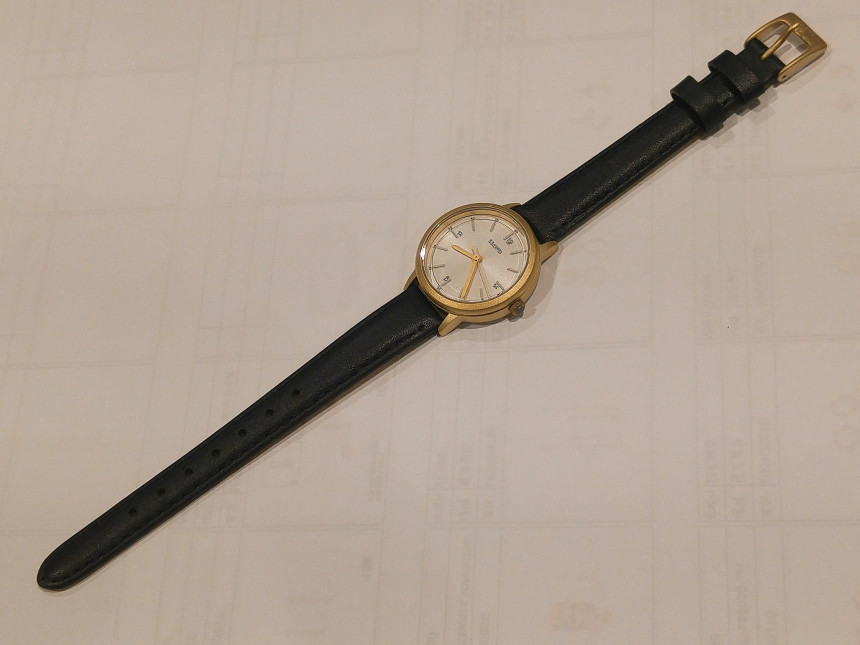 <b><p>Lloyd basic Matte blue leher coup cck LL2G17570IGL</p></b><b><p>ロイド ベーシック 艶消し ブルー レザー カップル 時計 LL2G17570IGL</p></b><br /><br /><p align='center'>