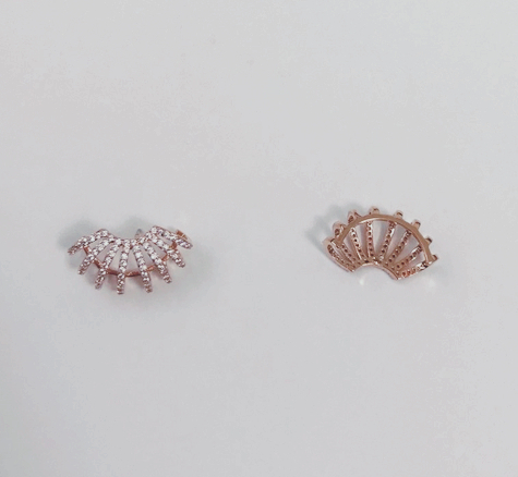 <b><p>!! Order rush Misty Kim Nam-ju sector fm</p></b><b><p>!! 注文殺到 ミスティ キム・ナムジュ 扇形 芸能人 イヤリング ファッション</p></b><br /><br /><p align='center'>