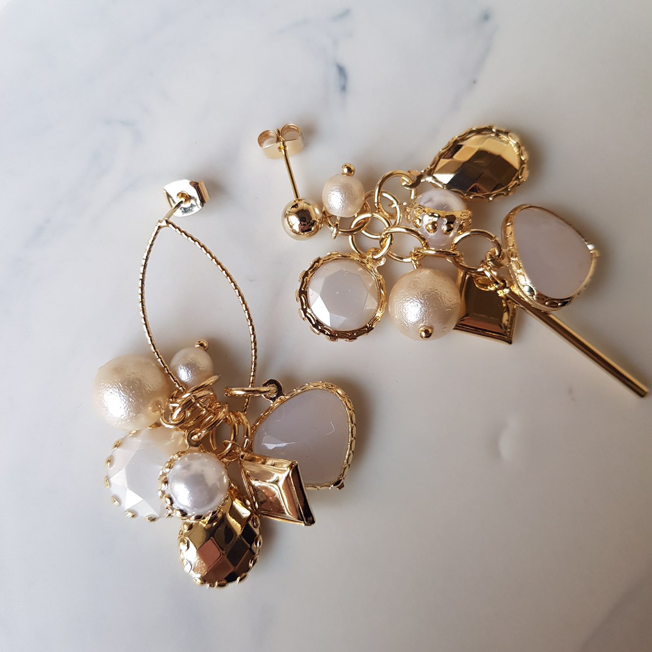 <b><p>Raffine HOMAIKA Pearl Unbutton drop rgs Lance</p></b><b><p>ラフィネ ホマイカ 真珠 オンバルドロップイヤリング ランス 感性ジュエリー 洗練されたギフト</p></b><br /><br /><p align='center'>