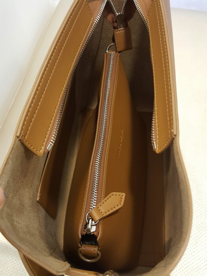 <b><p>Vintage Bench Simple Lar Bucket Ba 3 types</p></b><b><p>ビンチスベンチシンプルラージバケットバック3種VD8SFBSHO726V魅力があるスタイル高慢コーデ</p></b><br /><br /><p align='center'>