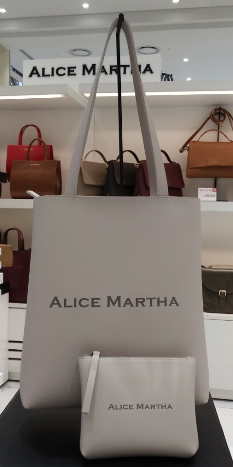 <b><p>Alice Marcia Joey KJS00572 Eco Bag Women</p></b><b><p>アリスマーシャジョイKJS00572エコバッグ女性バッグ新学期バッグ大学生デイリーバッグ最エテム</p></b><br /><br /><p align='center'>