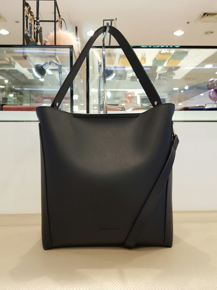 <b><p>Vintage Bench Simple Lar Bucket Ba 3 types</p></b><b><p>ビンチスベンチシンプルラージバケットバック3種VD8SFBSHO726V魅力があるスタイル高慢コーデ</p></b><br /><br /><p align='center'>