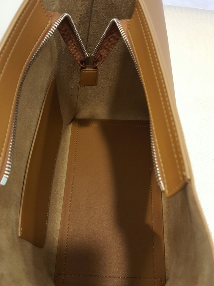 <b><p>Vintage Bench Simple Lar Bucket Ba 3 types</p></b><b><p>ビンチスベンチシンプルラージバケットバック3種VD8SFBSHO726V魅力があるスタイル高慢コーデ</p></b><br /><br /><p align='center'>