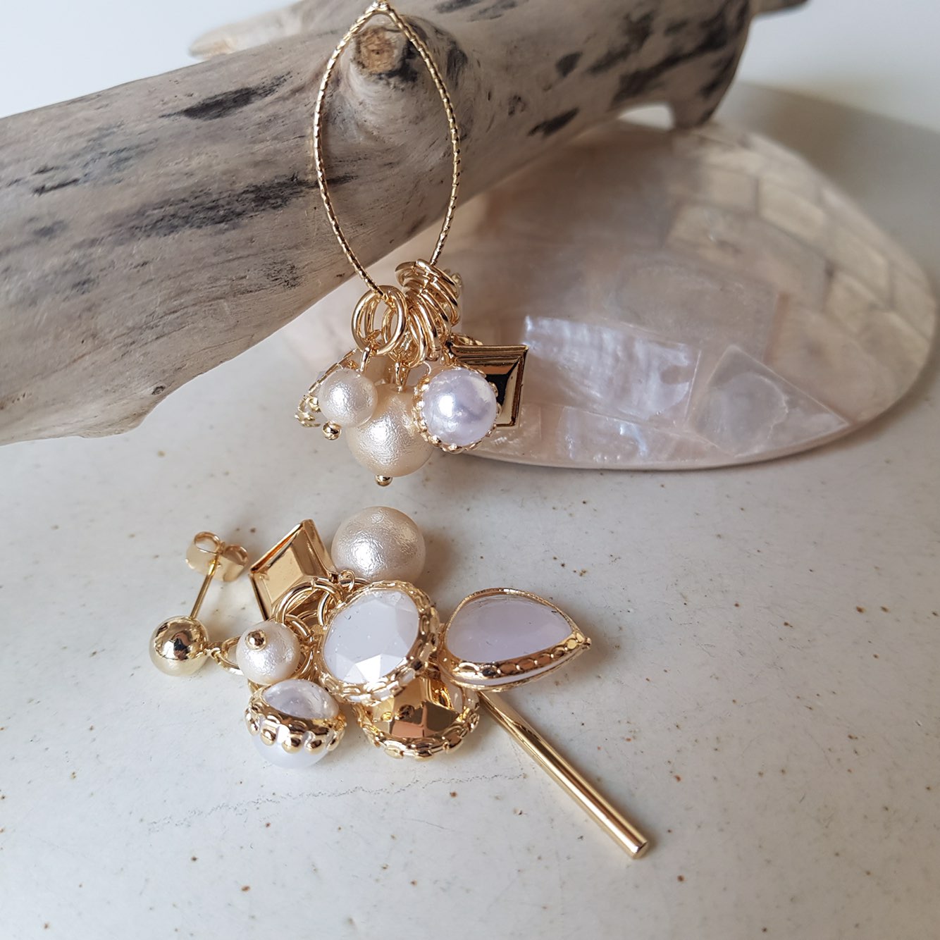 <b><p>Raffine HOMAIKA Pearl Unbutton drop rgs Lance</p></b><b><p>ラフィネ ホマイカ 真珠 オンバルドロップイヤリング ランス 感性ジュエリー 洗練されたギフト</p></b><br /><br /><p align='center'>