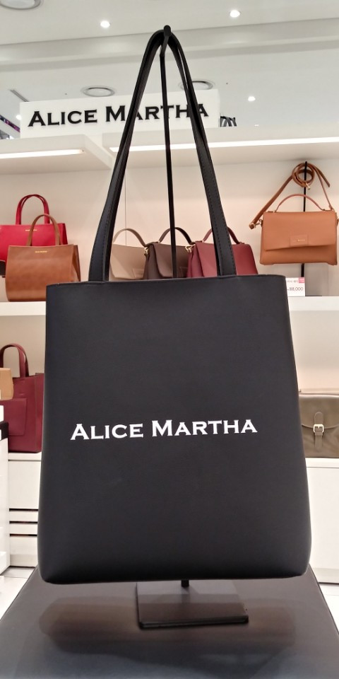 <b><p>Alice Marcia Joey KJS00572 Eco Bag Women</p></b><b><p>アリスマーシャジョイKJS00572エコバッグ女性バッグ新学期バッグ大学生デイリーバッグ最エテム</p></b><br /><br /><p align='center'>