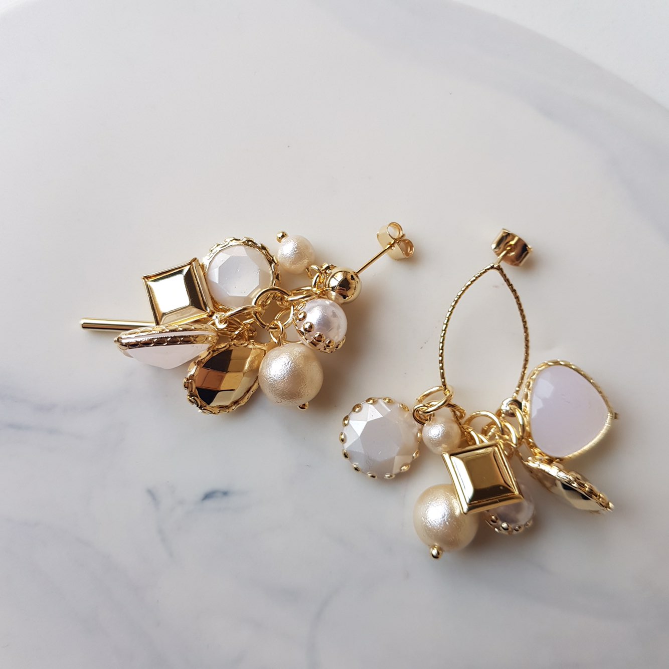 <b><p>Raffine HOMAIKA Pearl Unbutton drop rgs Lance</p></b><b><p>ラフィネ ホマイカ 真珠 オンバルドロップイヤリング ランス 感性ジュエリー 洗練されたギフト</p></b><br /><br /><p align='center'>