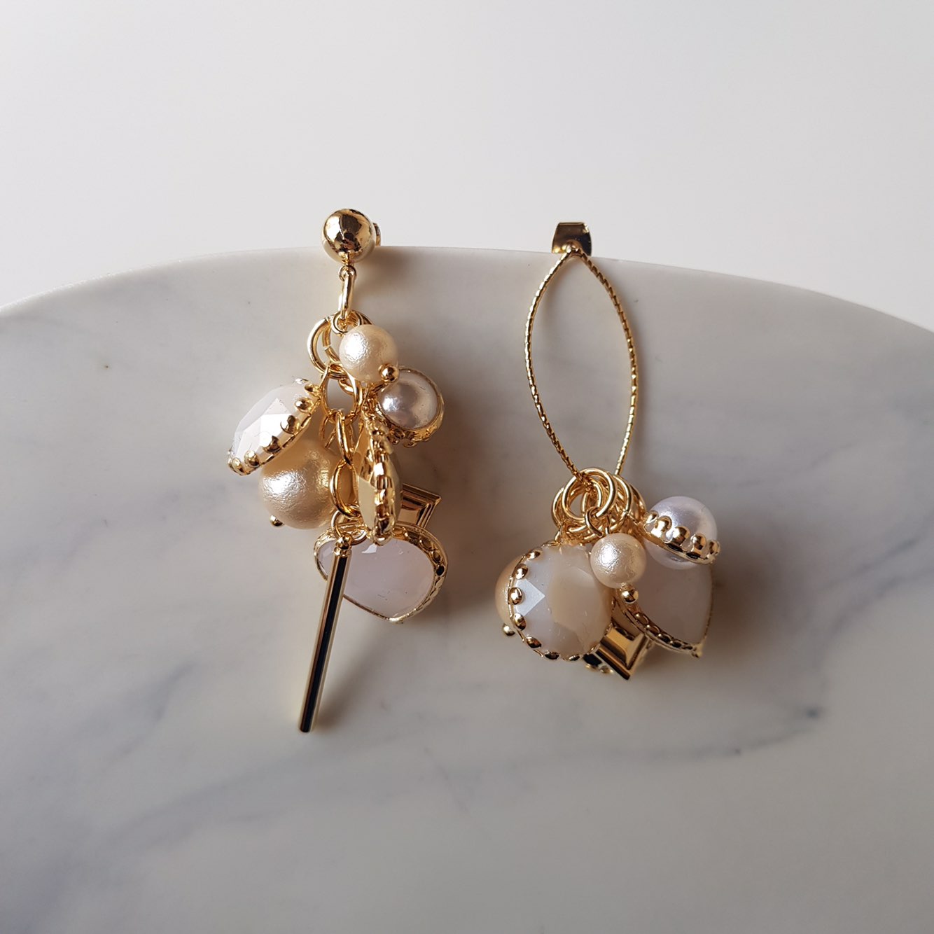 <b><p>Raffine HOMAIKA Pearl Unbutton drop rgs Lance</p></b><b><p>ラフィネ ホマイカ 真珠 オンバルドロップイヤリング ランス 感性ジュエリー 洗練されたギフト</p></b><br /><br /><p align='center'>