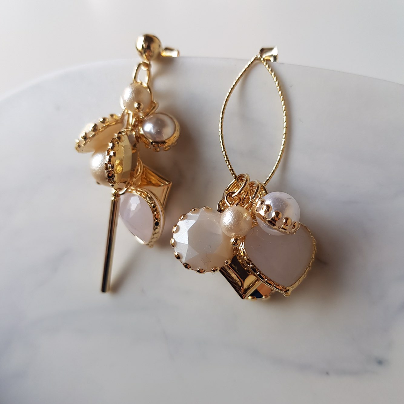 <b><p>Raffine HOMAIKA Pearl Unbutton drop rgs Lance</p></b><b><p>ラフィネ ホマイカ 真珠 オンバルドロップイヤリング ランス 感性ジュエリー 洗練されたギフト</p></b><br /><br /><p align='center'>