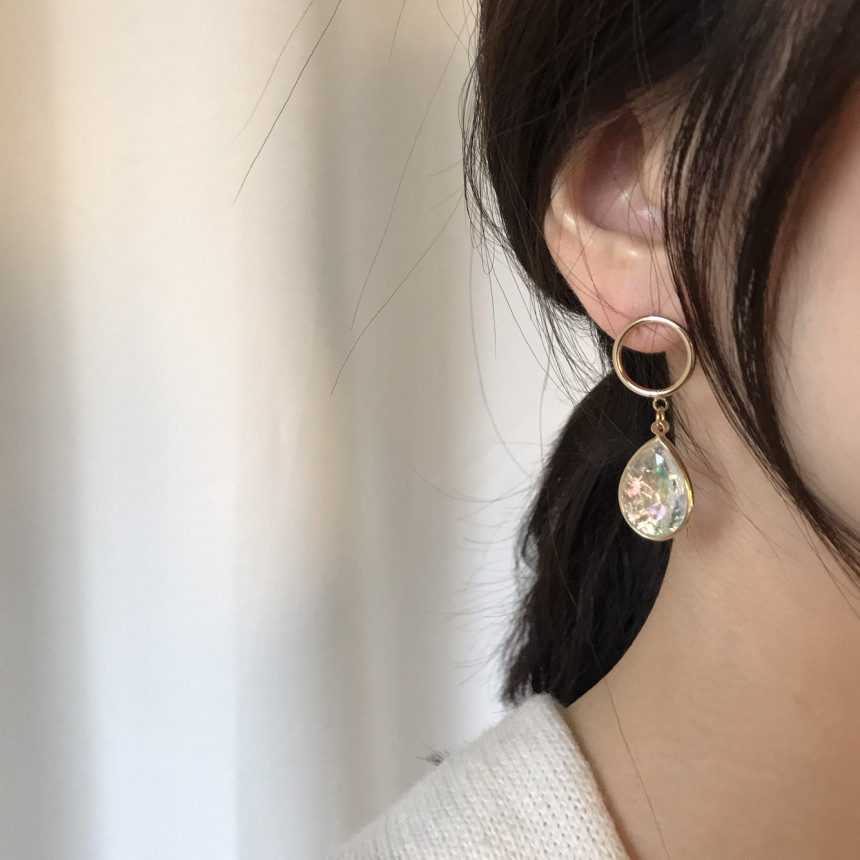 <b><p>Ari Sequins HOMAIKA Drop Earngs 3color Feme</p></b><b><p>アリ スパンコール ホマイカ ドロップイヤリング 3色 フェミニンな 女性ディネート</p></b><br /><br /><p align='center'>