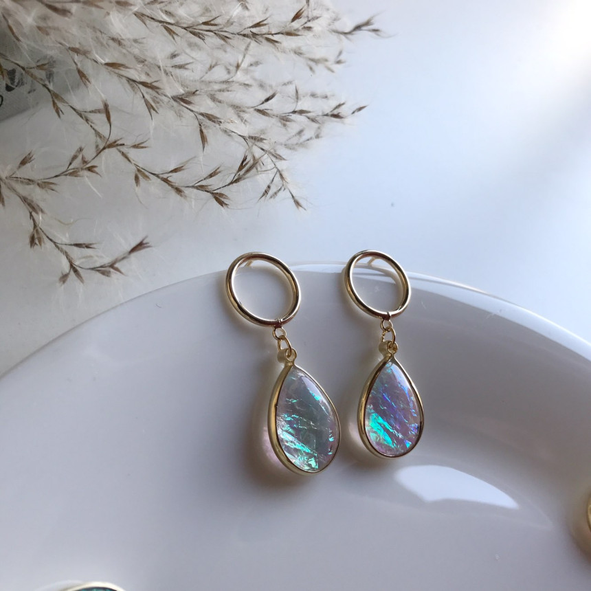 <b><p>Ari Sequins HOMAIKA Drop Earngs 3color Feme</p></b><b><p>アリ スパンコール ホマイカ ドロップイヤリング 3色 フェミニンな 女性ディネート</p></b><br /><br /><p align='center'>