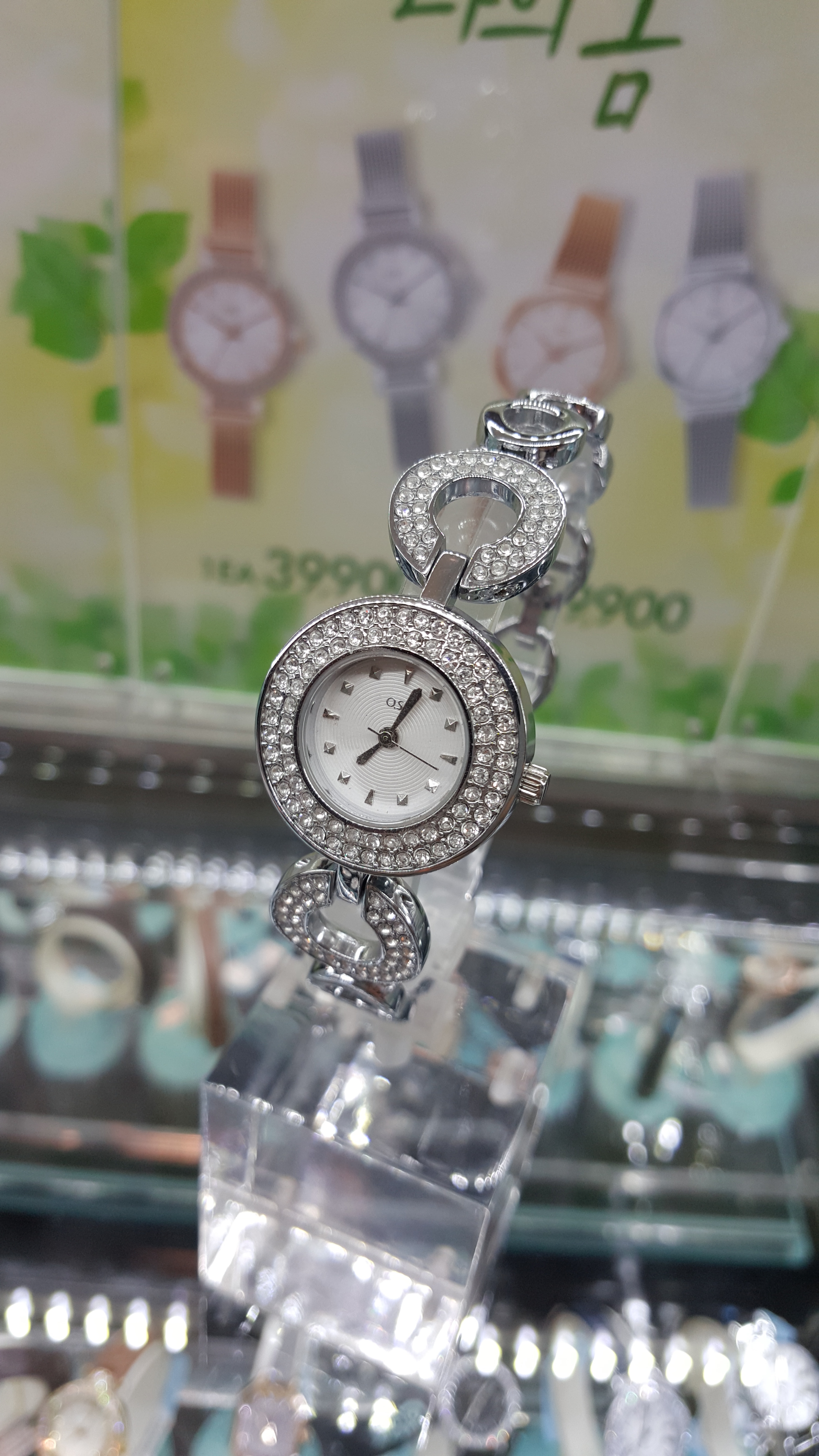 <b><p>OST Ice Pala Clock OTW132614TS</p></b><b><p>OST 氷の宮殿の時計 OTW132614TS</p></b><br /><br /><p align='center'>