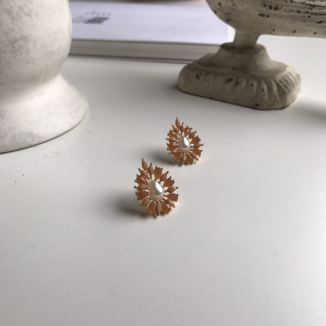 <b><p>Teal Prl flower rring Daily coordation Feme</p></b><b><p>チオル 真珠 フラワー イヤリング デイリーコーディネート フェミニンスタイル ヨリヨリた</p></b><br /><br /><p align='center'>