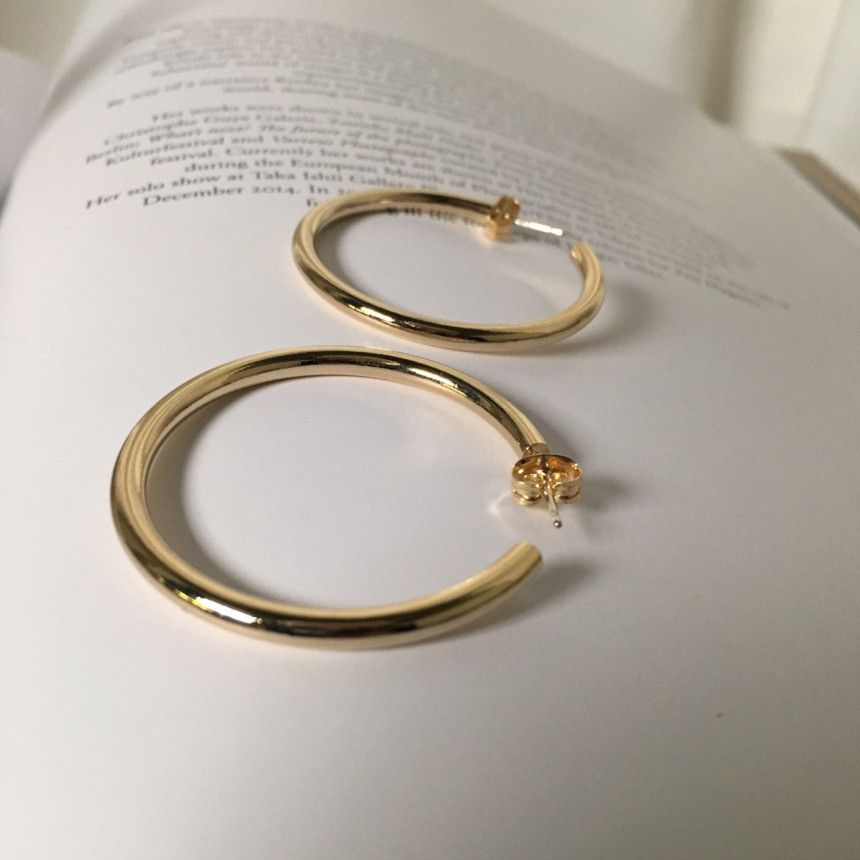 <b><p>Aomi Simple Modern Drop earring 3color Bl</p></b><b><p>青海 シンプルモダン ドロップ イヤリング 3色 ケバケバ 輝く 魅力のあるスタイル</p></b><br /><br /><p align='center'>