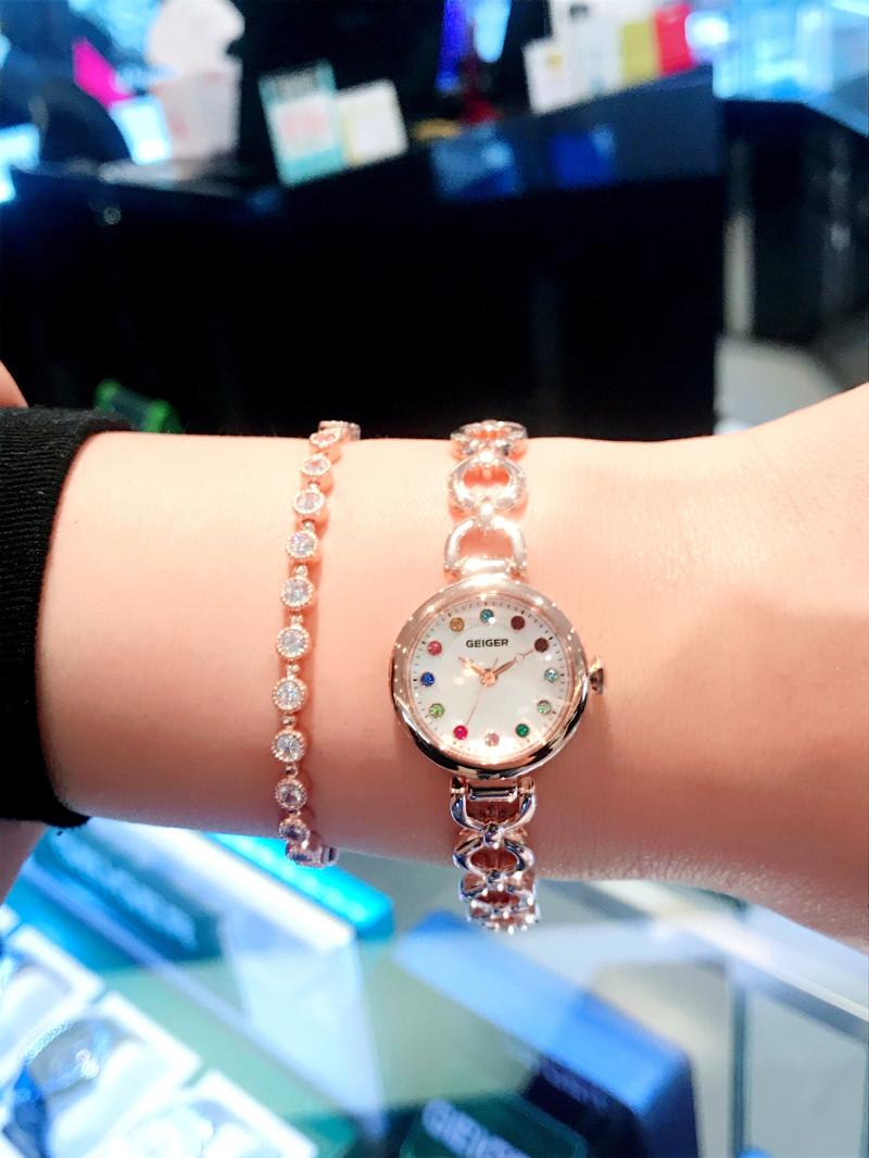 <b><p>Geiger female met Brac GE61179RG 30s Girlfriend</p></b><b><p>ガイガー 女性 メタル ブレスレットセット GE61179RG 30代 ルフレンドの贈り物</p></b><br /><br /><p align='center'>