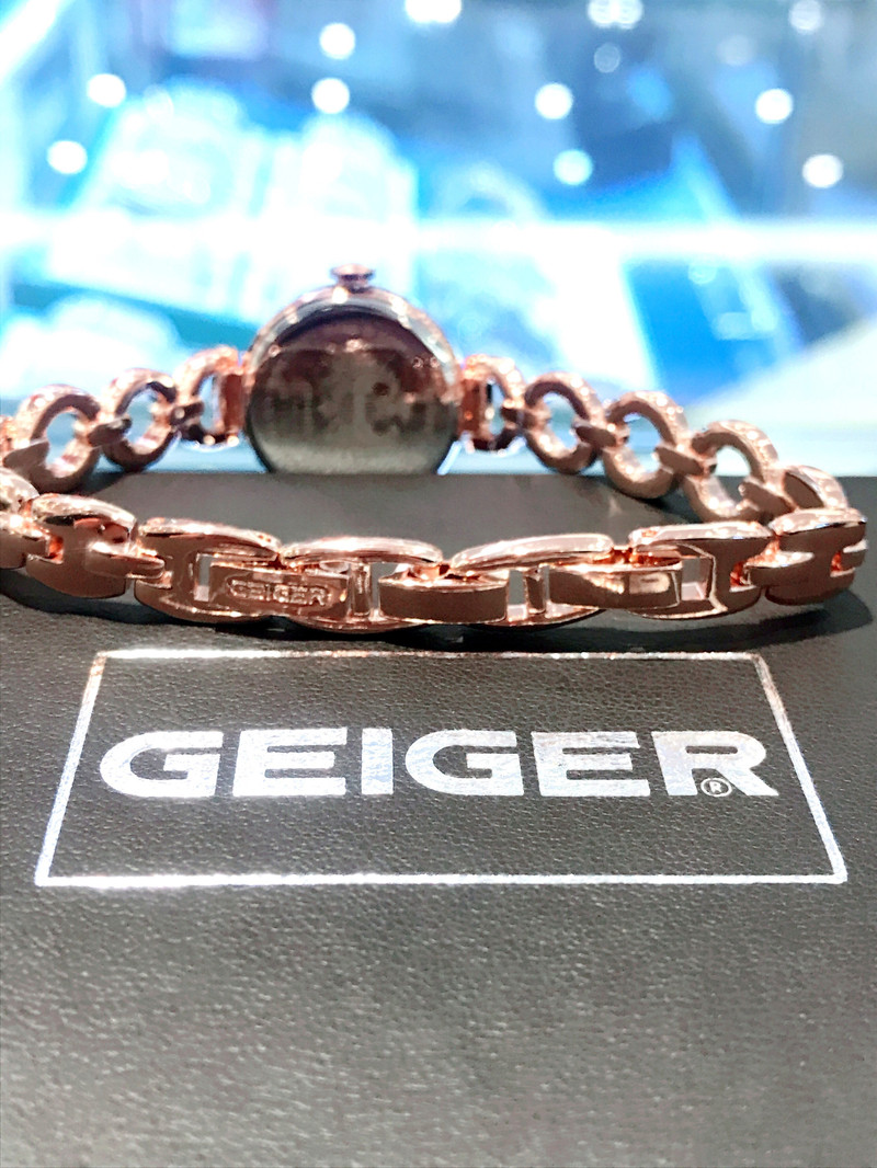 <b><p>Geiger female met Brac GE61179RG 30s Girlfriend</p></b><b><p>ガイガー 女性 メタル ブレスレットセット GE61179RG 30代 ルフレンドの贈り物</p></b><br /><br /><p align='center'>