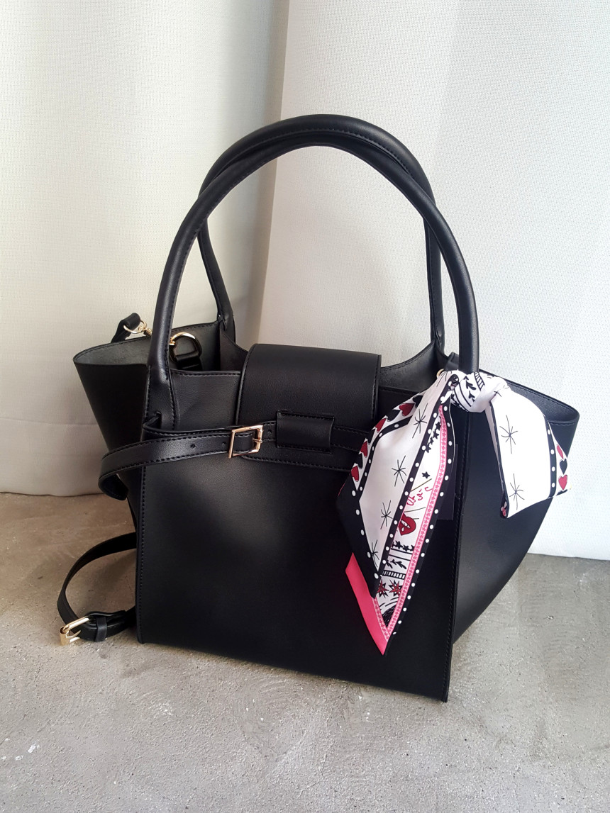 <b><p>Clooney twenties female younger Missy Lk</p></b><b><p>無排クルーニー20代の女性若いズームマミクロルックビッグバッグバケットバッグ外出ルックコーディネート</p></b><br /><br /><p align='center'>