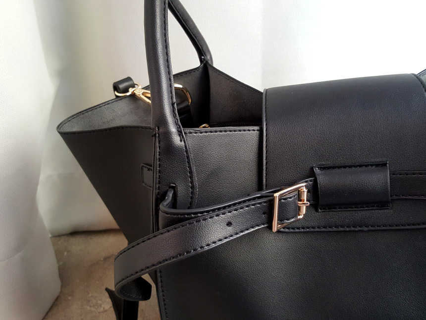 <b><p>Clooney twenties female younger Missy Lk</p></b><b><p>無排クルーニー20代の女性若いズームマミクロルックビッグバッグバケットバッグ外出ルックコーディネート</p></b><br /><br /><p align='center'>