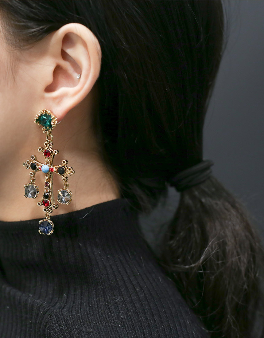 <b><p>Marni Pel antique The Cross Dp Erings Bold</p></b><b><p>マルニ パールアンティーク クロス ドロップイヤリング ボド 芸能人 アイドル 手頃な価格のショッピ</p></b><br /><br /><p align='center'>