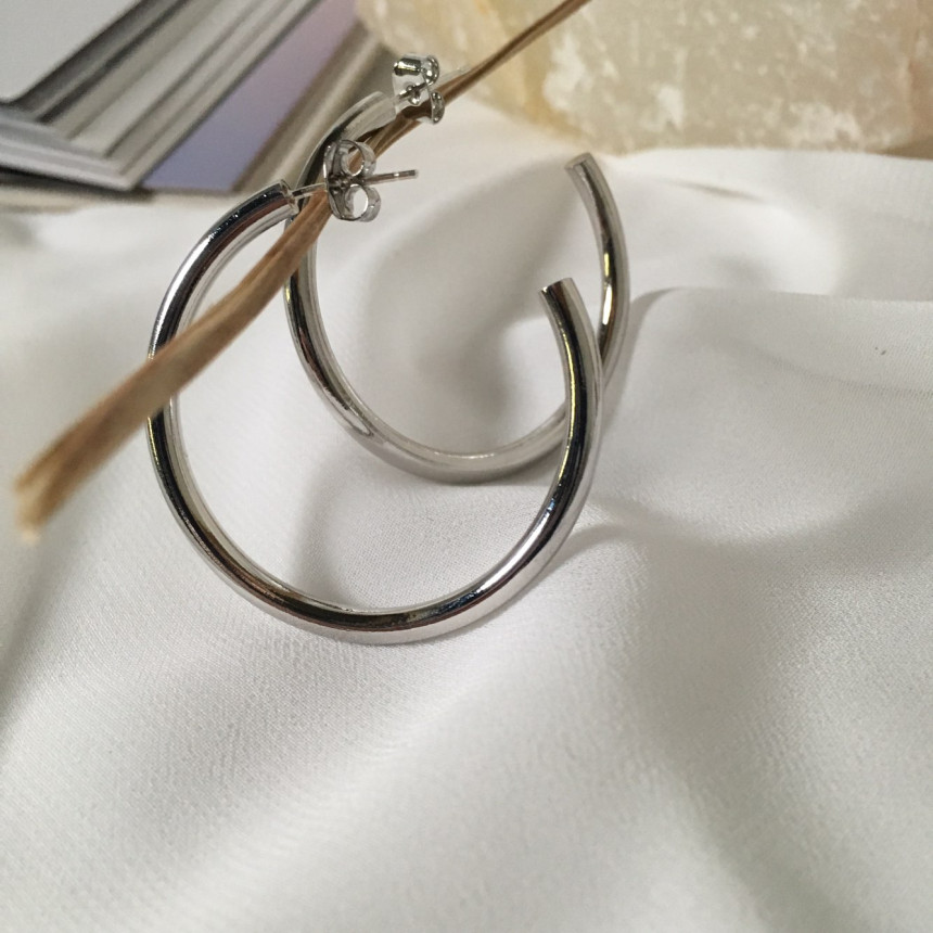 <b><p>Aomi Simple Modern Drop earring 3color Bl</p></b><b><p>青海 シンプルモダン ドロップ イヤリング 3色 ケバケバ 輝く 魅力のあるスタイル</p></b><br /><br /><p align='center'>