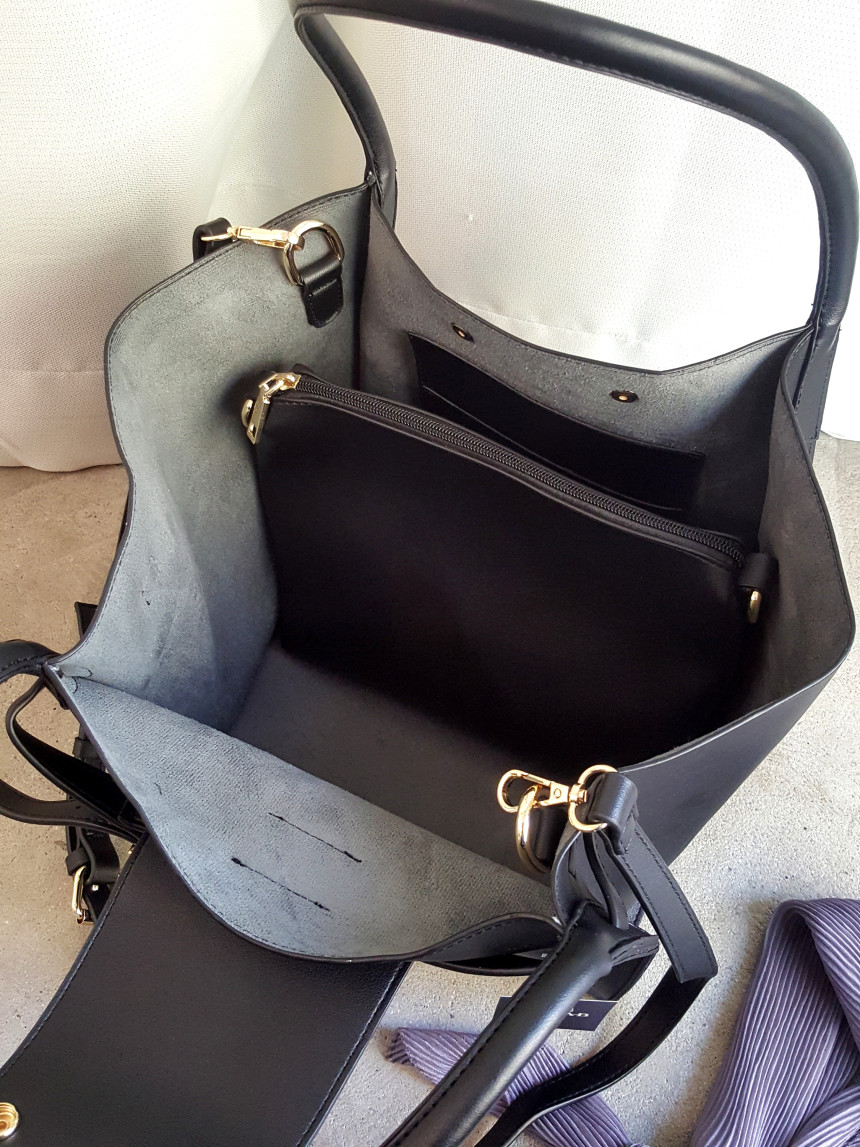 <b><p>Clooney twenties female younger Missy Lk</p></b><b><p>無排クルーニー20代の女性若いズームマミクロルックビッグバッグバケットバッグ外出ルックコーディネート</p></b><br /><br /><p align='center'>