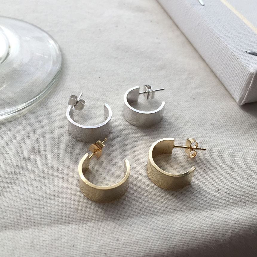 <b><p>Mourning 10 species simple de vtage earrs</p></b><b><p>無排 10種 シンプル モダン ヴィンテージ リングピアス ゴールド ミニ アィーク</p></b><br /><br /><p align='center'>