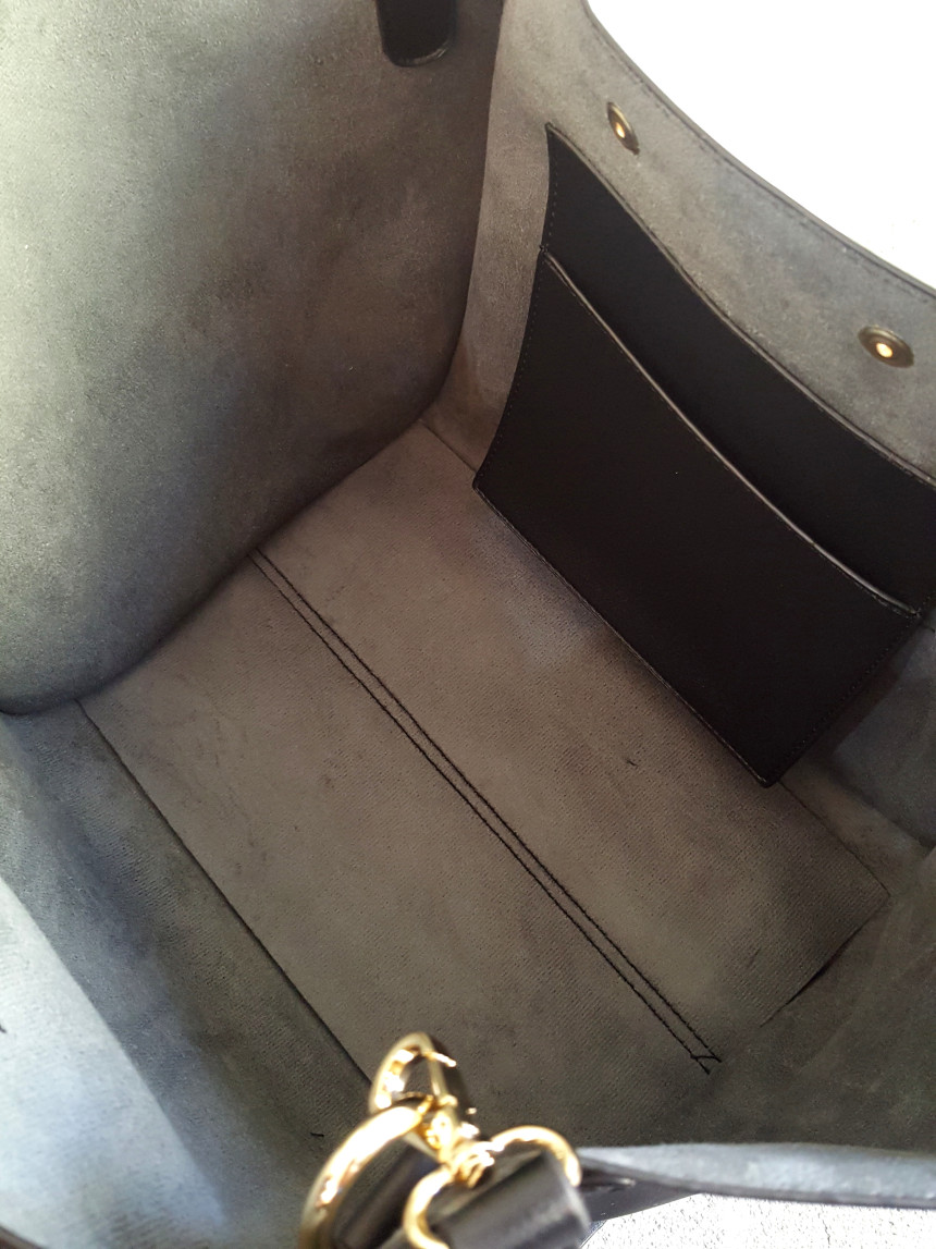 <b><p>Clooney twenties female younger Missy Lk</p></b><b><p>無排クルーニー20代の女性若いズームマミクロルックビッグバッグバケットバッグ外出ルックコーディネート</p></b><br /><br /><p align='center'>