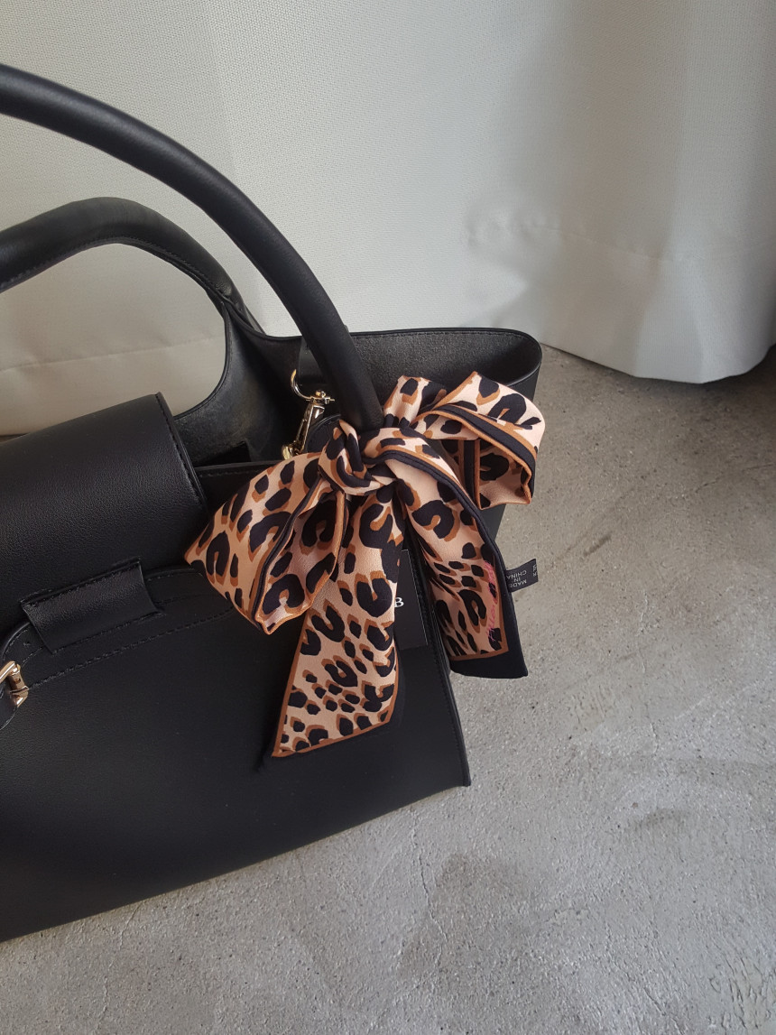 <b><p>Clooney twenties female younger Missy Lk</p></b><b><p>無排クルーニー20代の女性若いズームマミクロルックビッグバッグバケットバッグ外出ルックコーディネート</p></b><br /><br /><p align='center'>