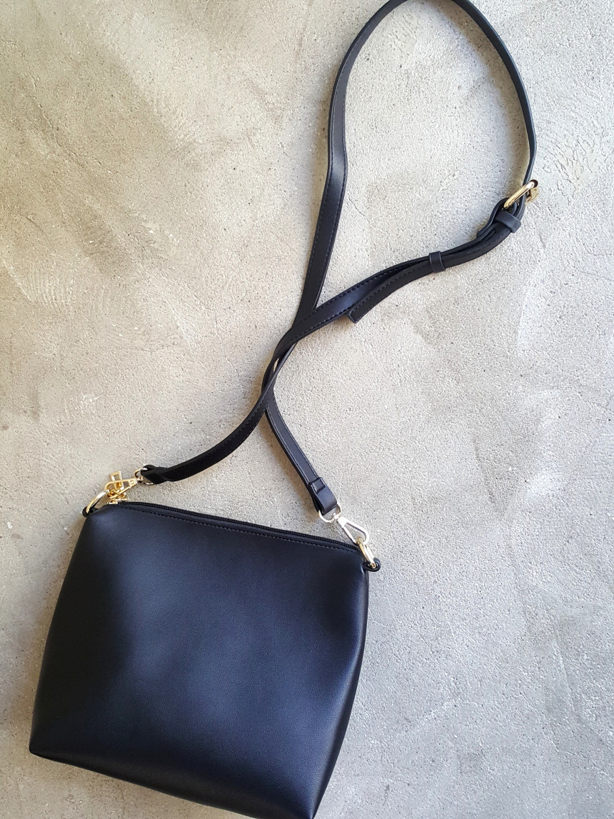 <b><p>Clooney twenties female younger Missy Lk</p></b><b><p>無排クルーニー20代の女性若いズームマミクロルックビッグバッグバケットバッグ外出ルックコーディネート</p></b><br /><br /><p align='center'>