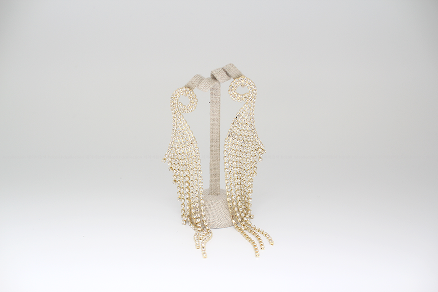 <b><p>Long Silver fi Drop Earris Elegant coordinati</p></b><b><p>ロング ウンチム ドロップイヤリ エレガントなコーディネート シンプルアクセサリー</p></b><br /><br /><p align='center'>